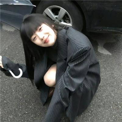 黄蜂女